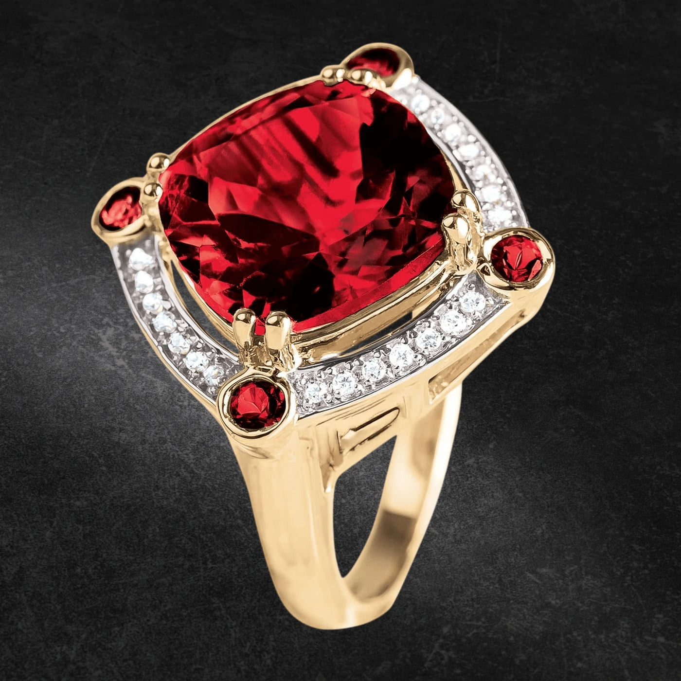Daniel Steiger Everlasting Garnet Ring