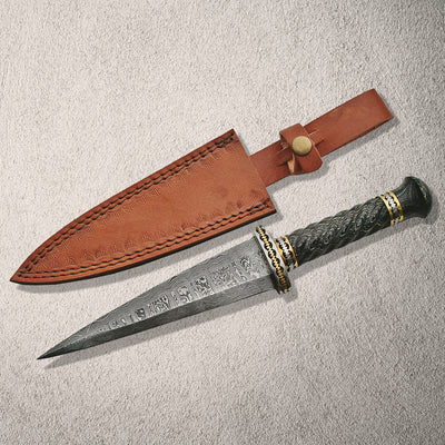 Damascus Spiral Dirk Knife