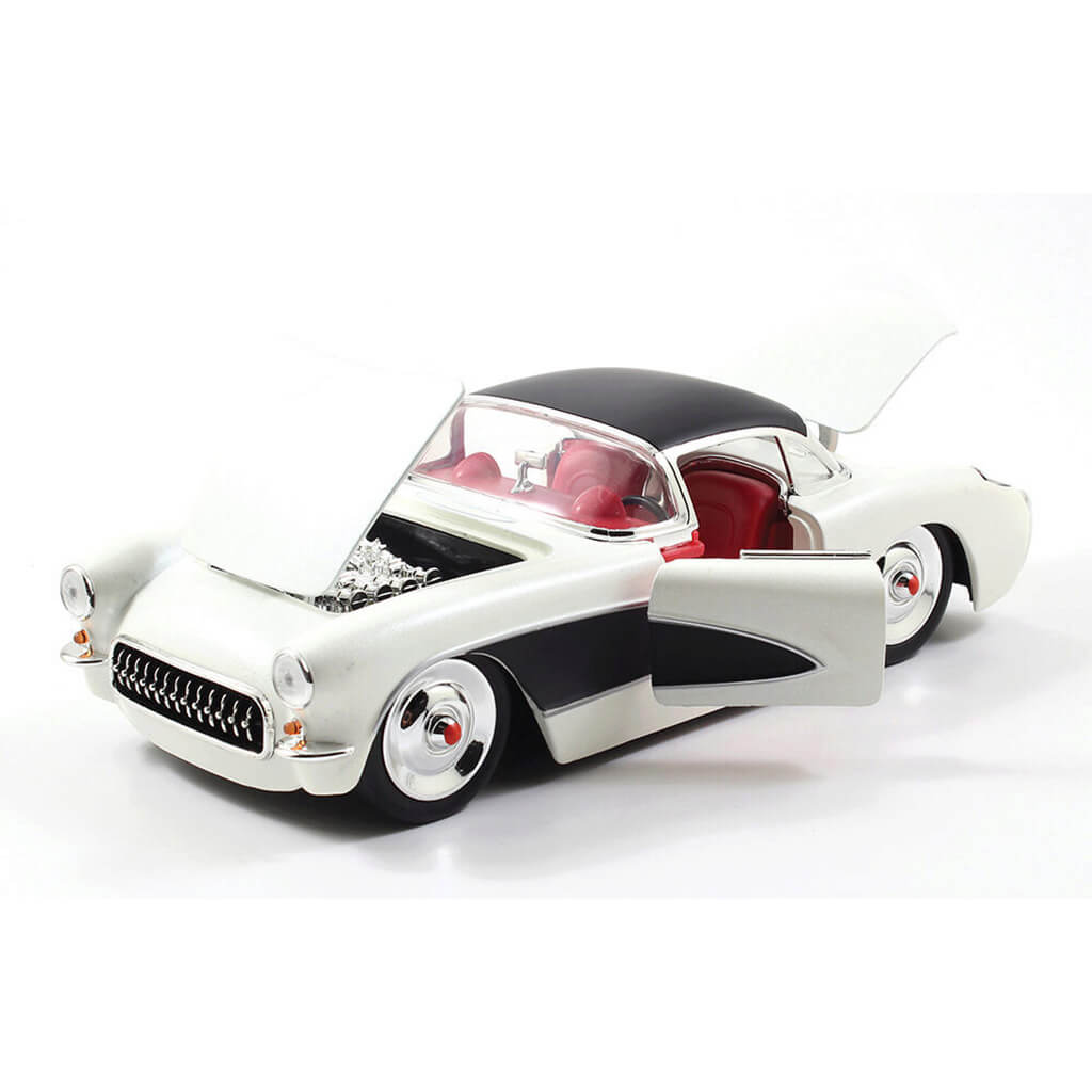 Daniel Steiger 1957 Chevy Corvette - White